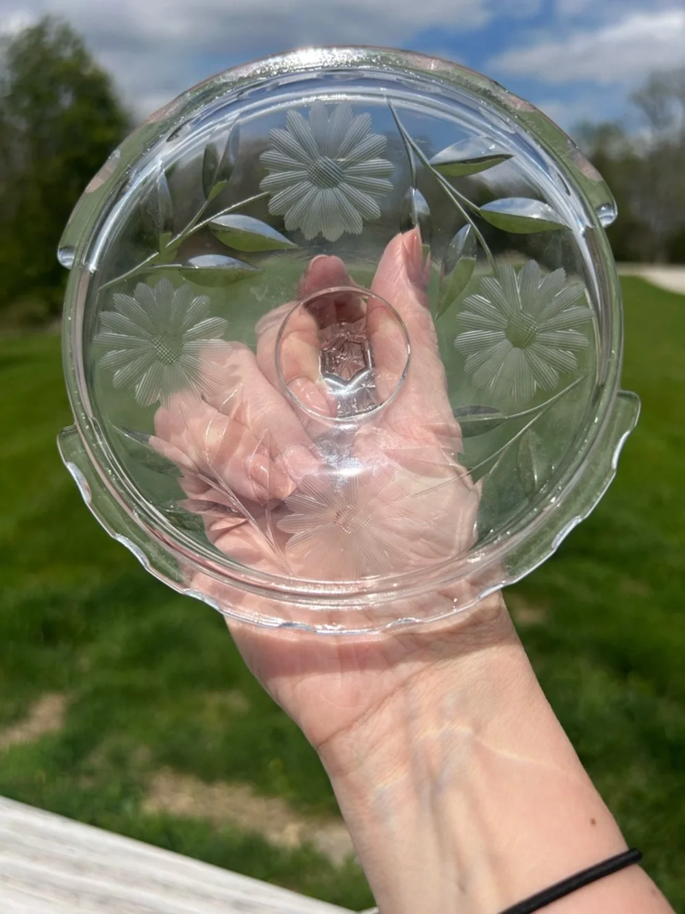 Vintage floral etched & starburst crystal‎ trinket box Candy Dish Classic W/lid
